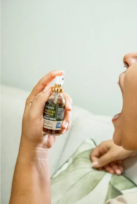 Spray de Extrado de Própolis Verde 11% 30ml - Melbras - Imagem 3